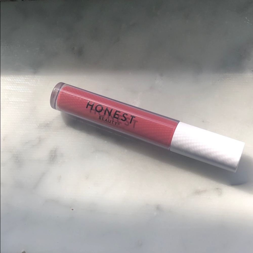 Honest beauty passion lipstick